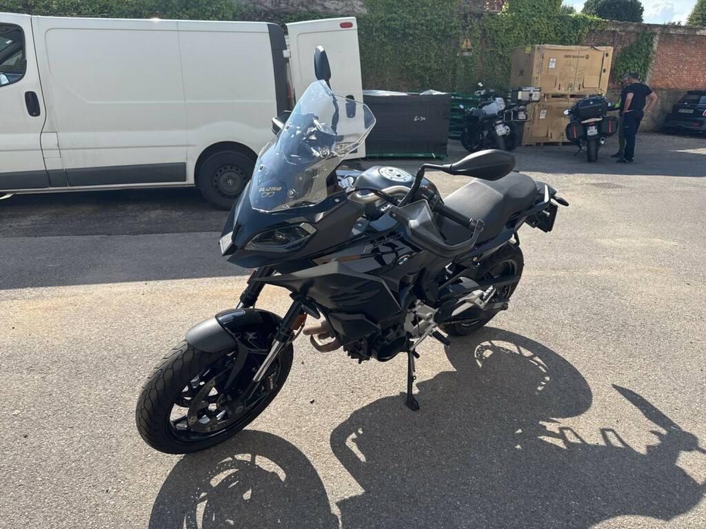 F 900 XR