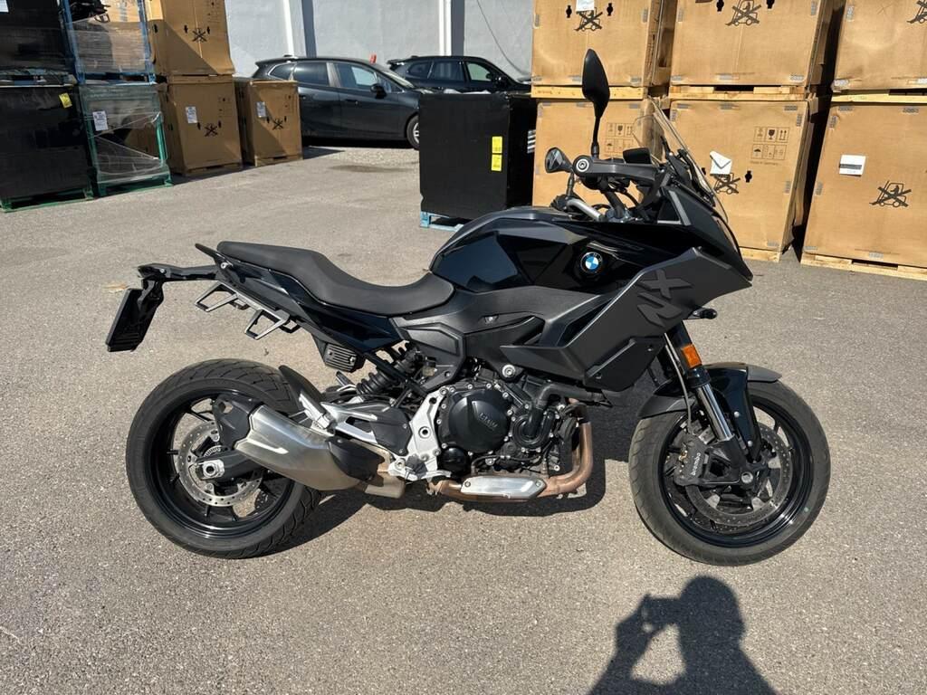 F 900 XR
