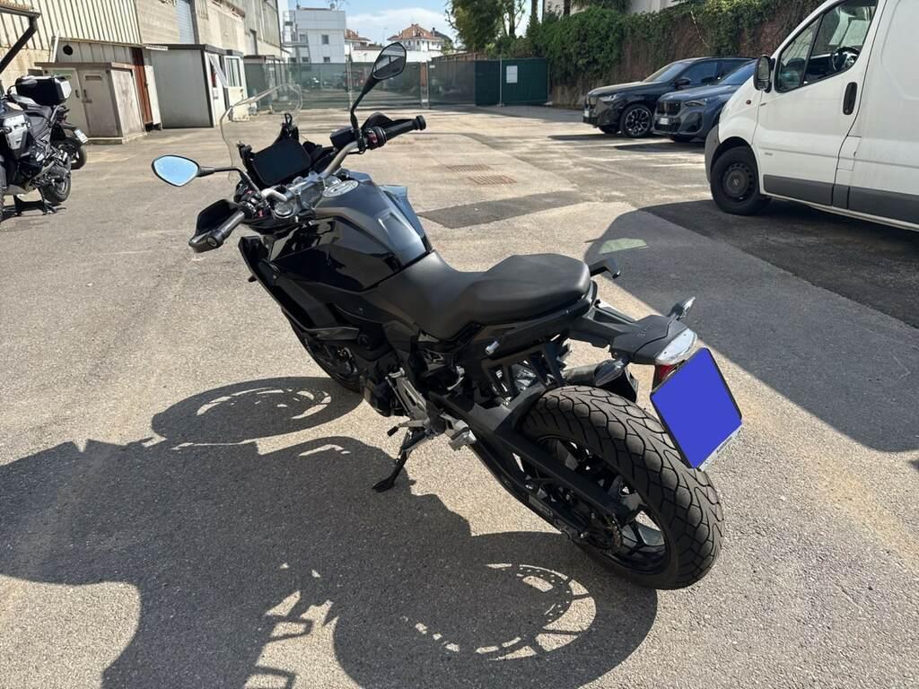 F 900 XR