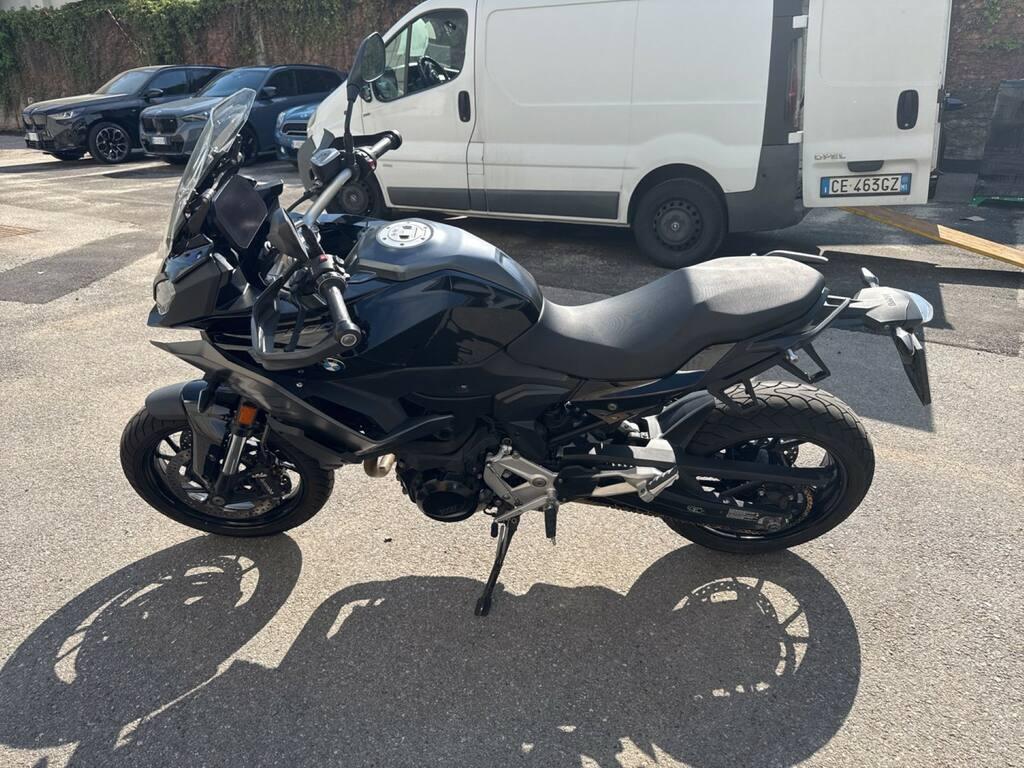 F 900 XR