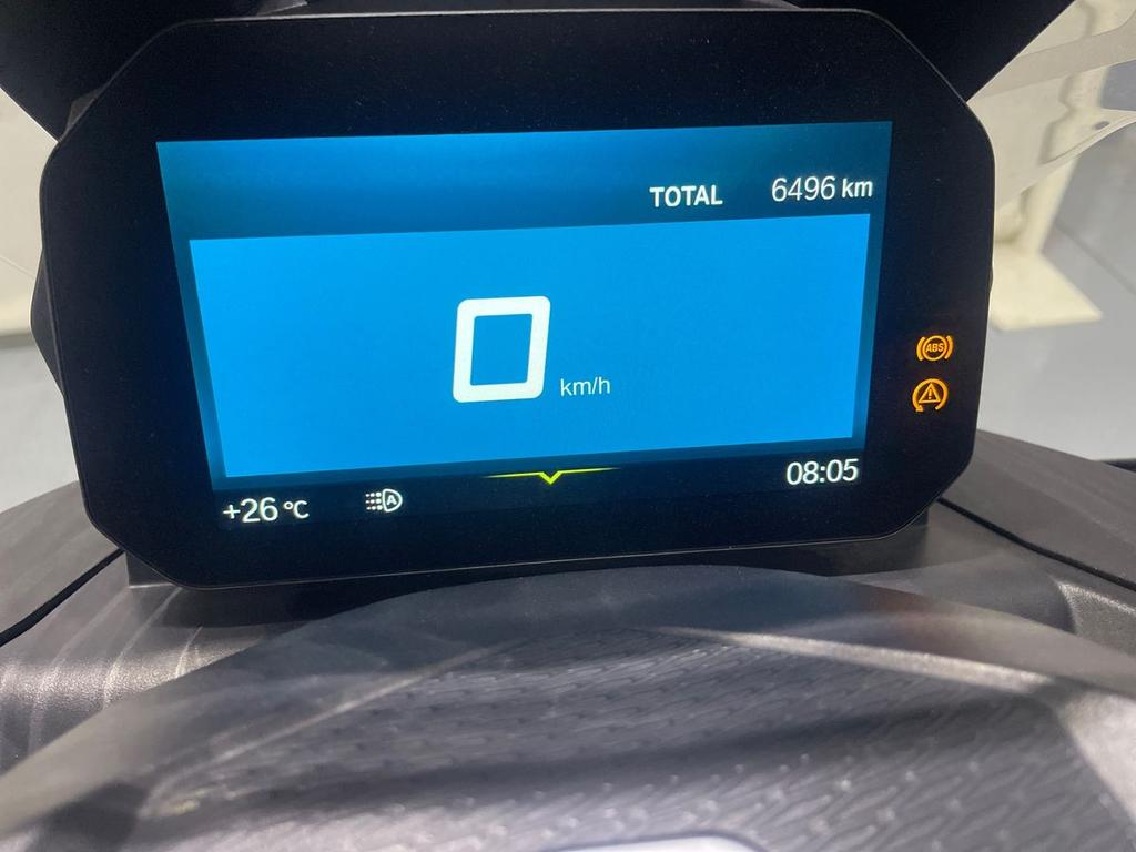 C 400 X