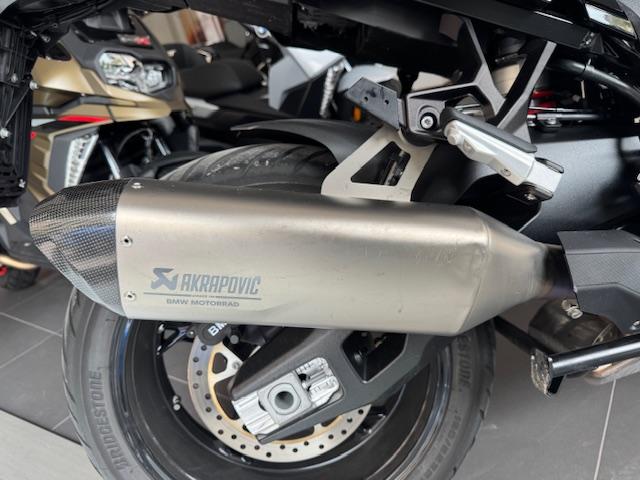 S 1000 XR