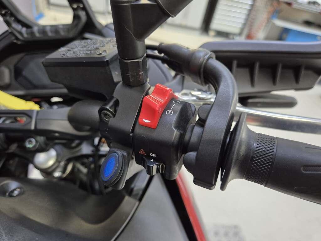 TRACER 700
