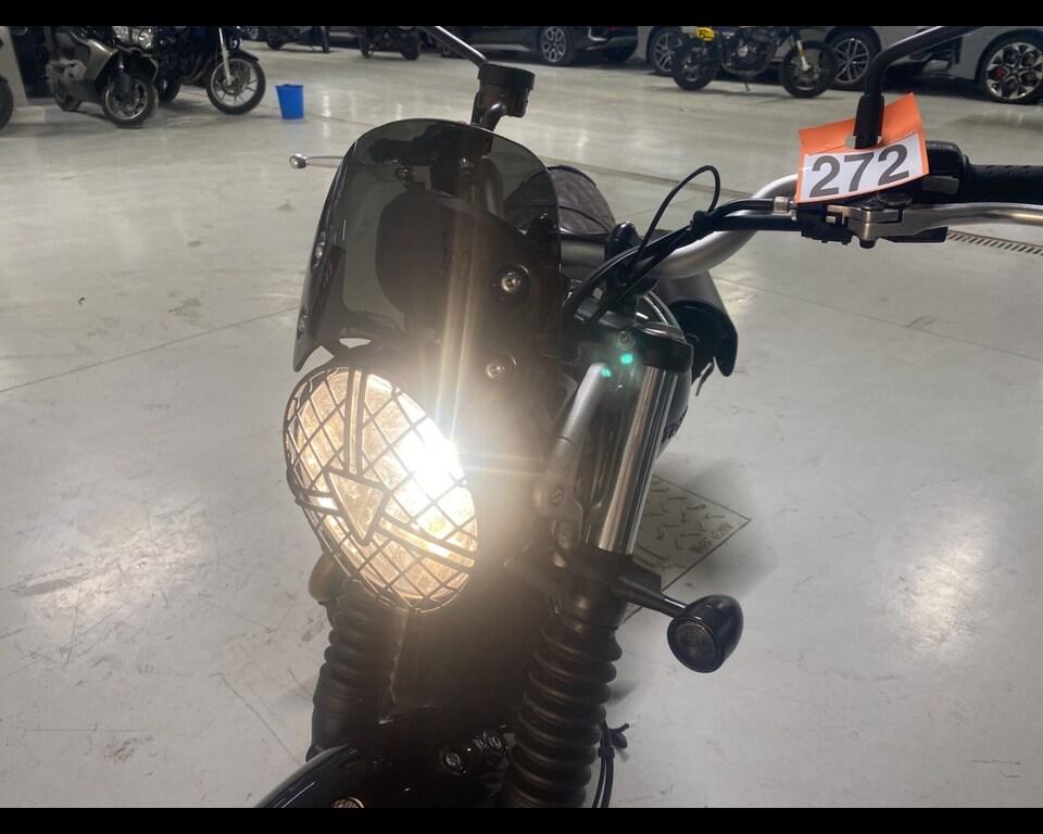SCRAMBLER 900