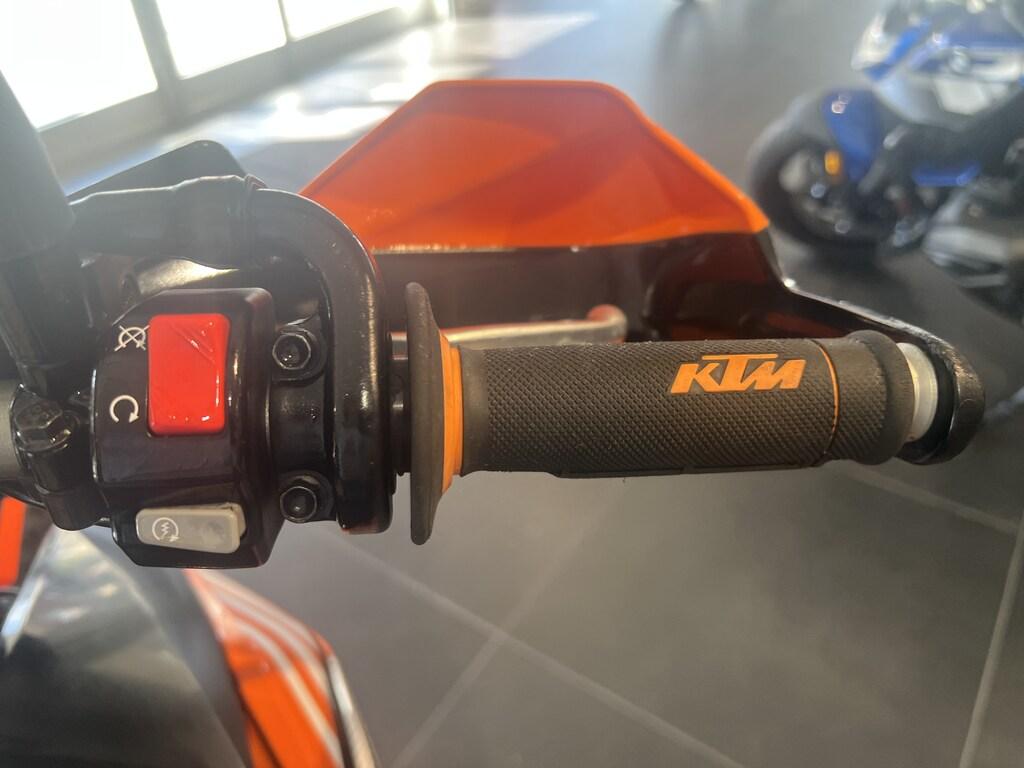 690 ENDURO