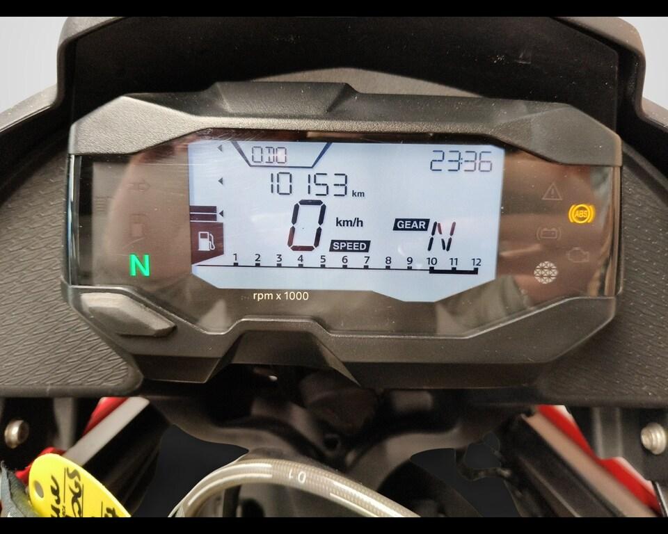 G 310 GS