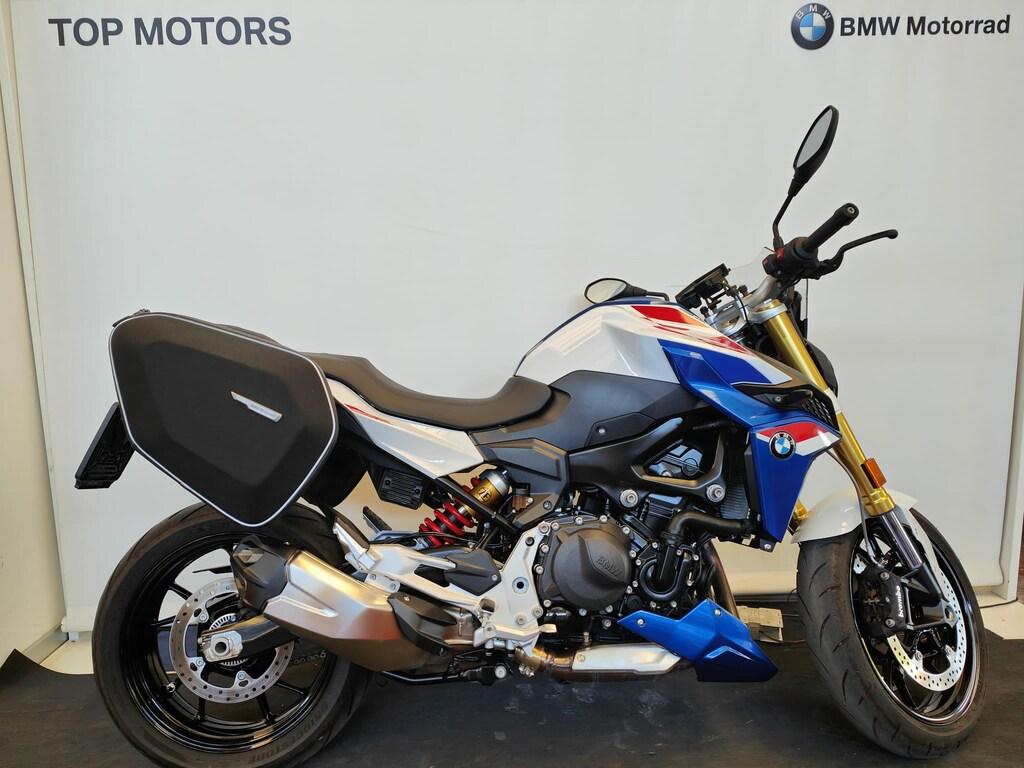 F 900 R
