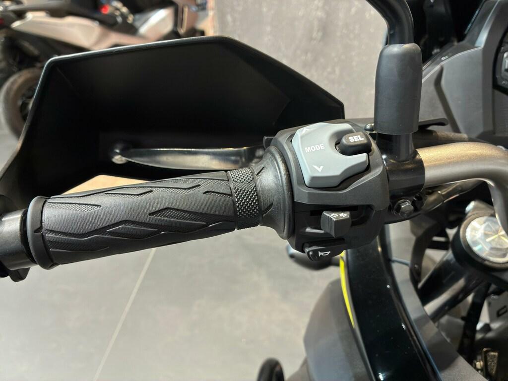 V-STROM 650