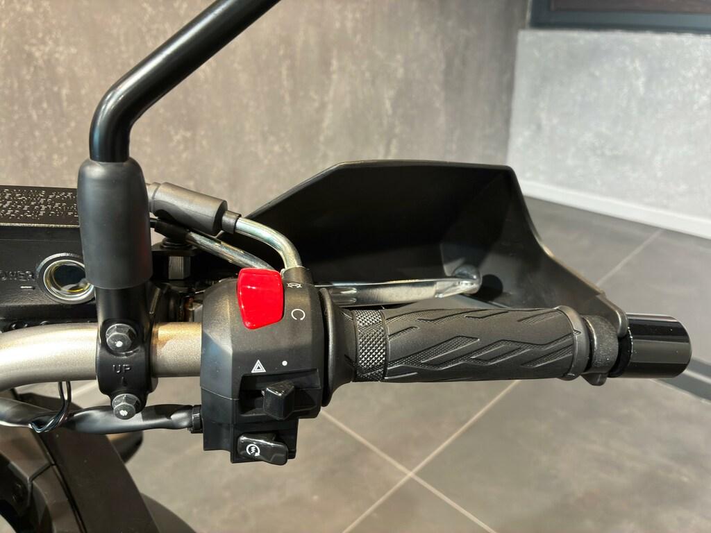 V-STROM 650