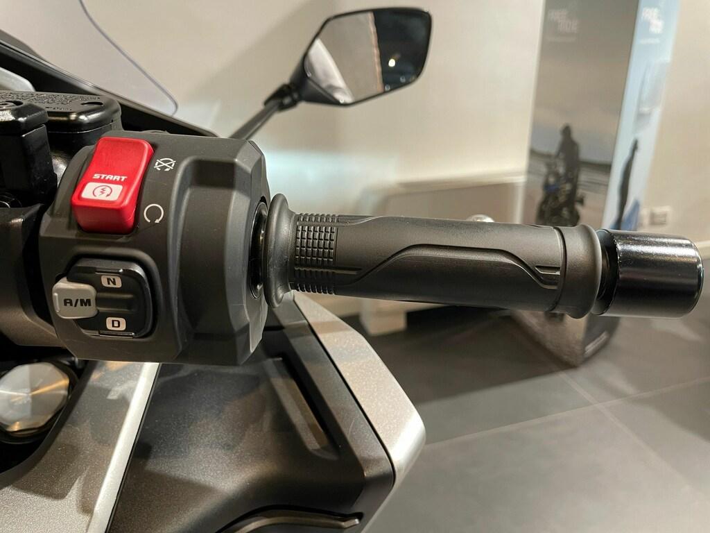 FORZA 750