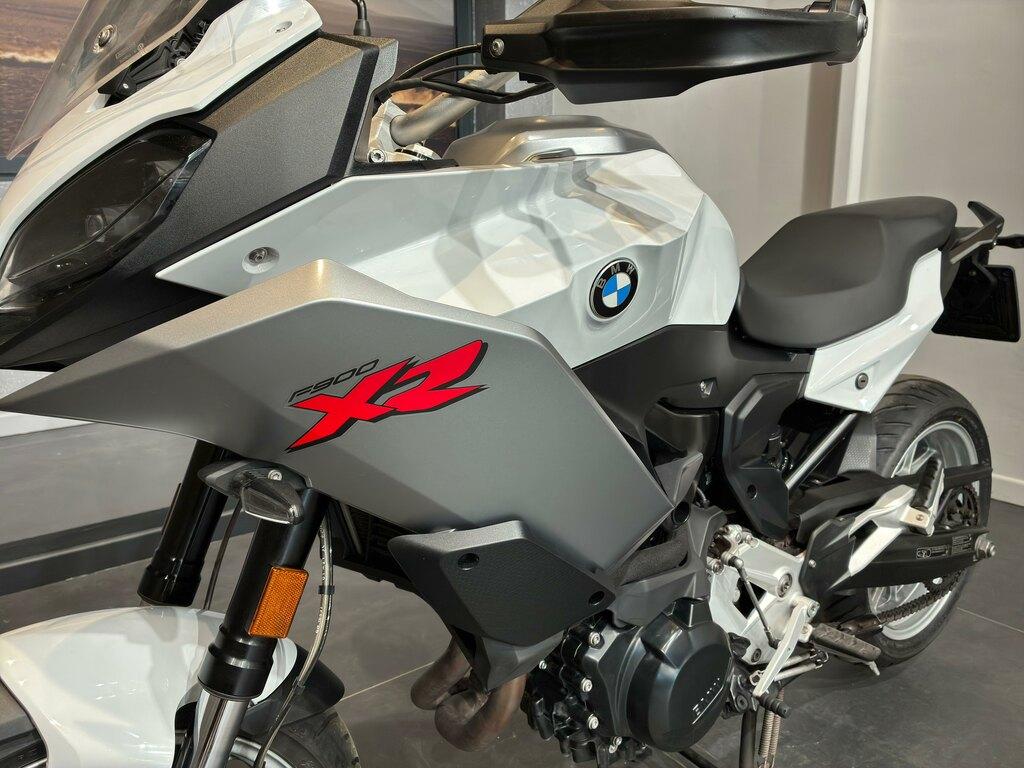 F 900 XR