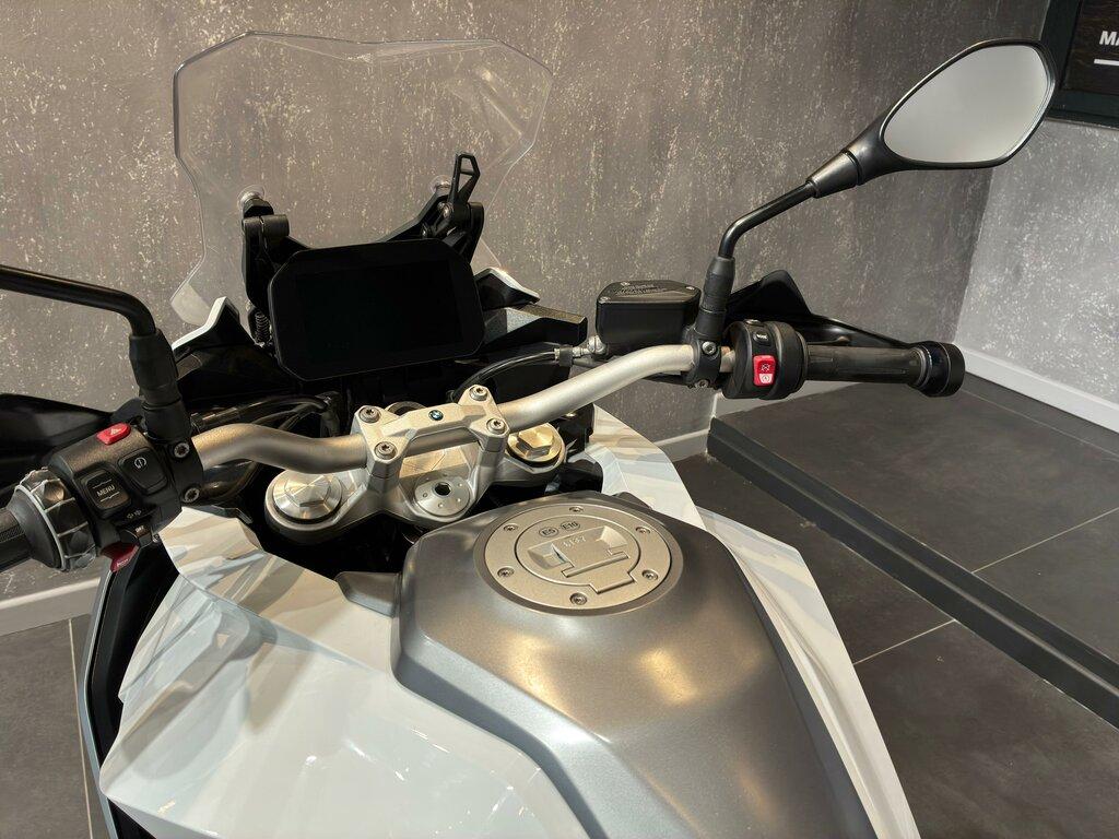 F 900 XR