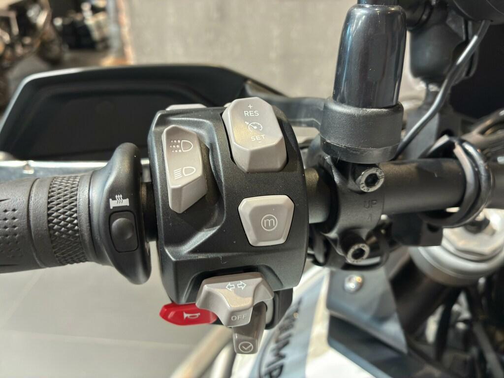 TIGER 900