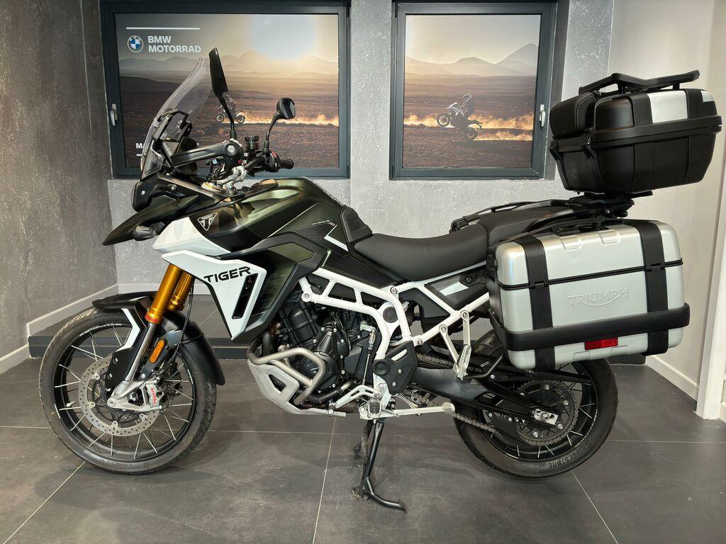 TIGER 900