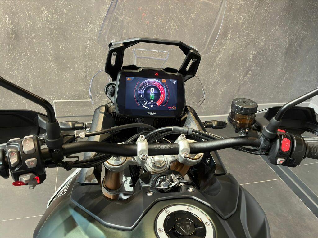 TIGER 900