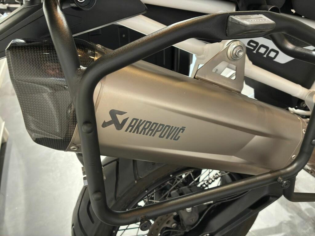 TIGER 900
