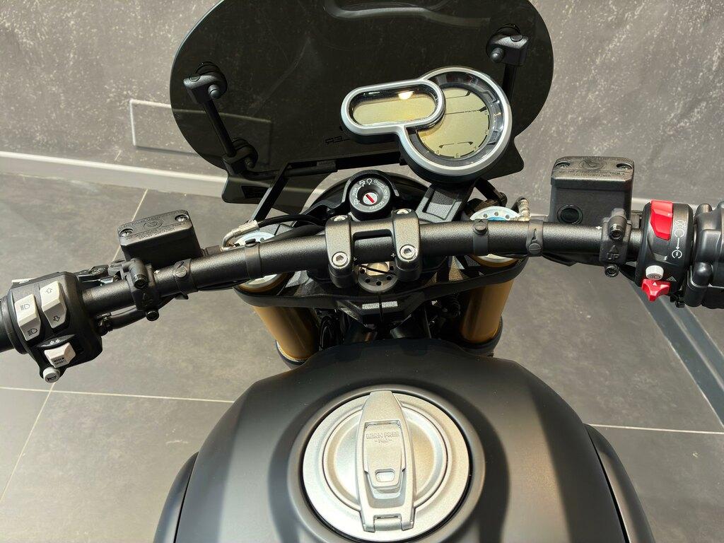 SCRAMBLER 1100
