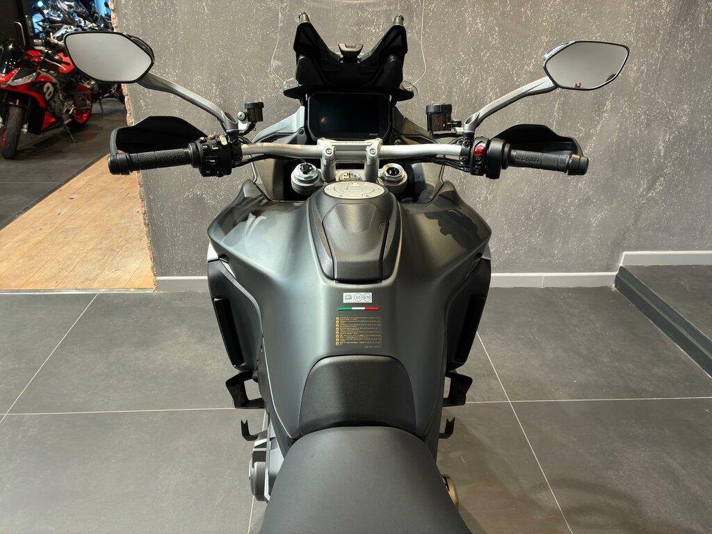 MULTISTRADA V4