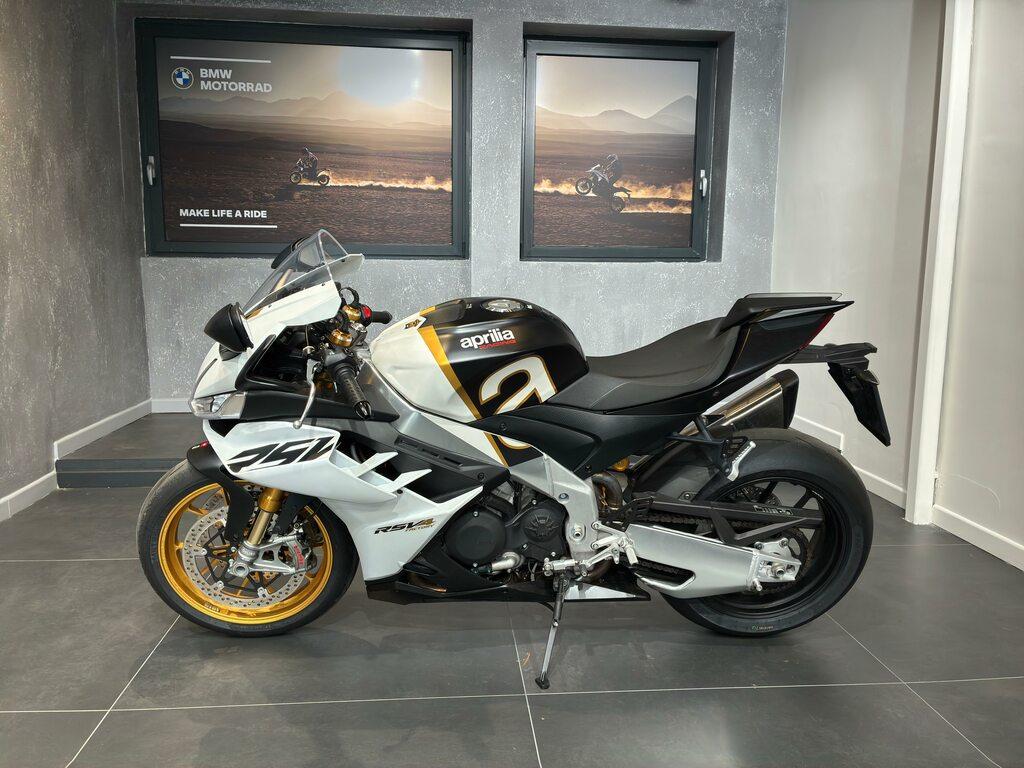 RSV4 1100
