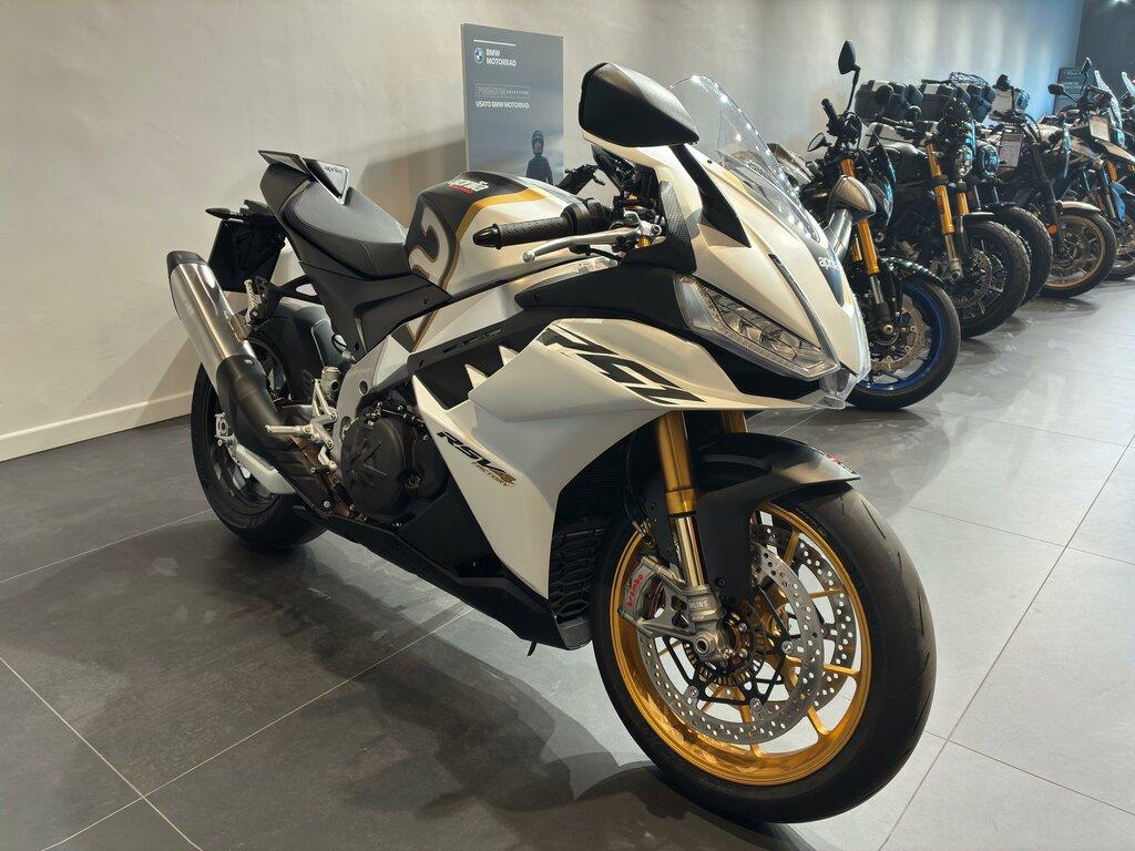 RSV4 1100