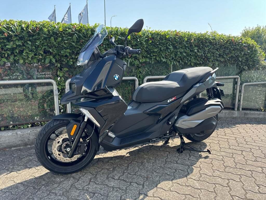 C 400 X