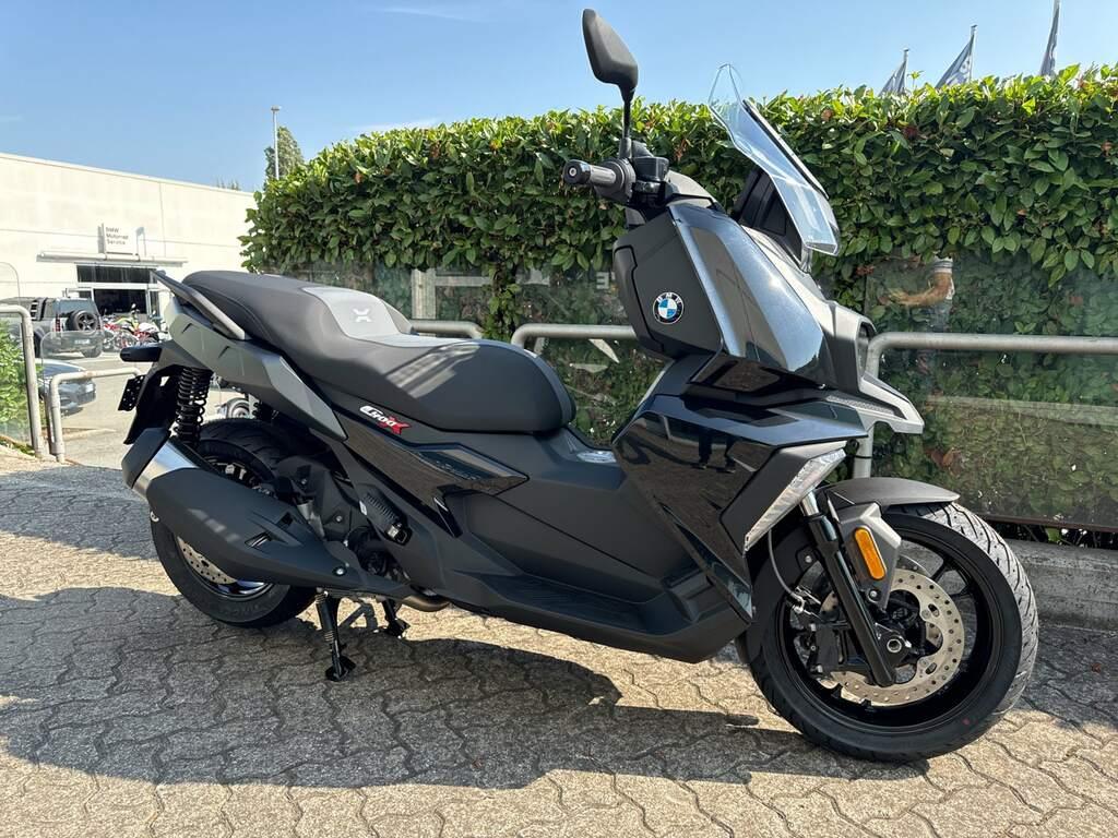 C 400 X