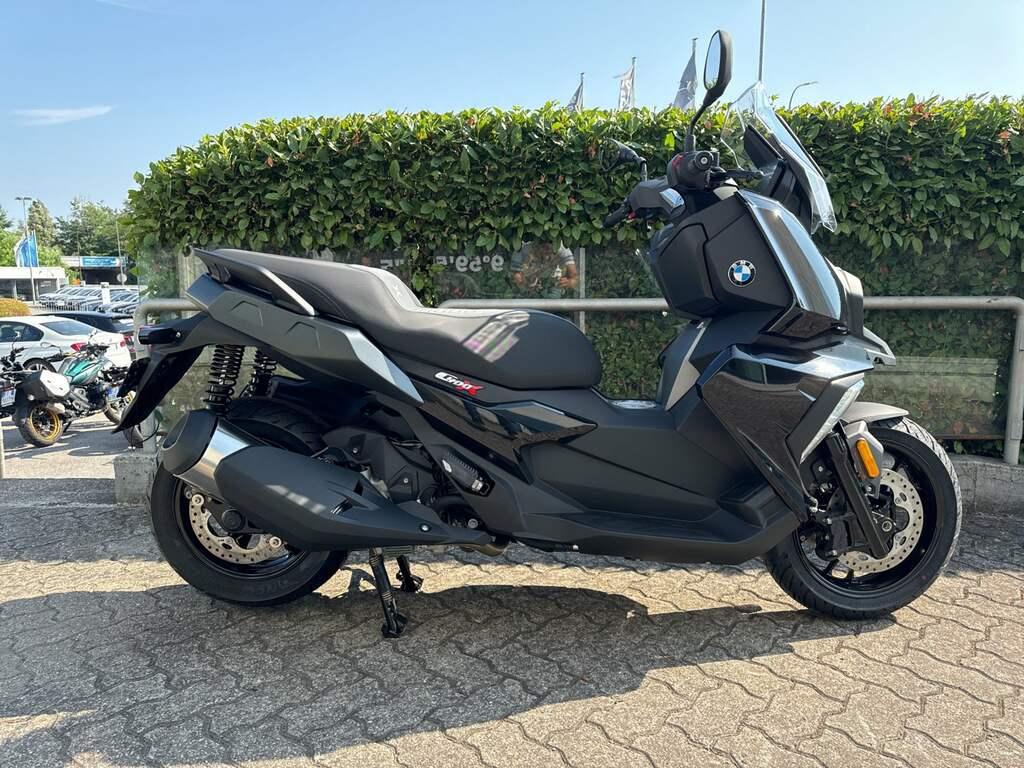 C 400 X