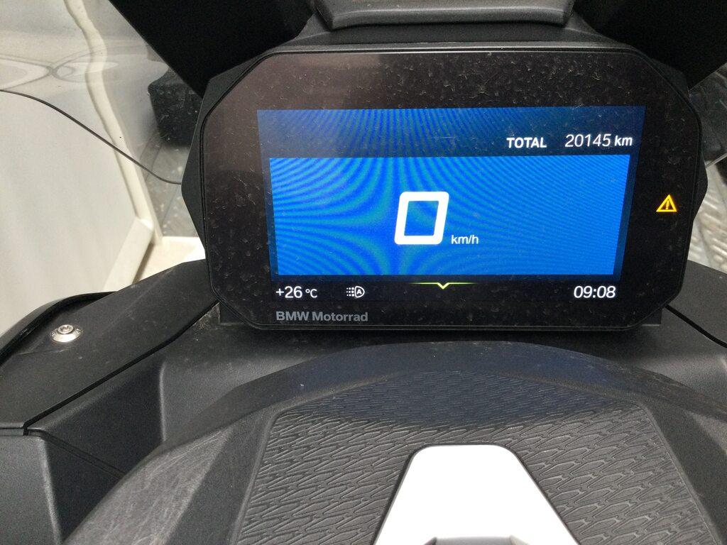 C 400 X