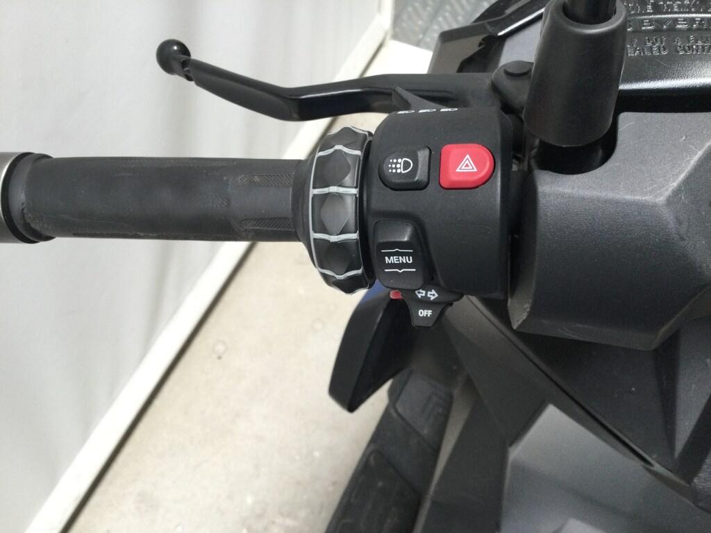 C 400 X