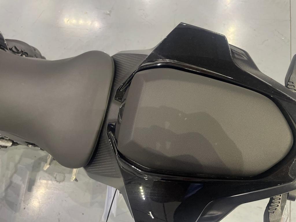 S 1000 RR