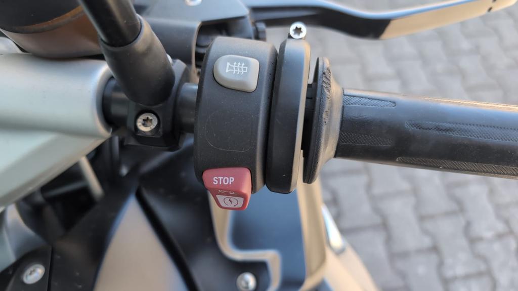 K 1300 R