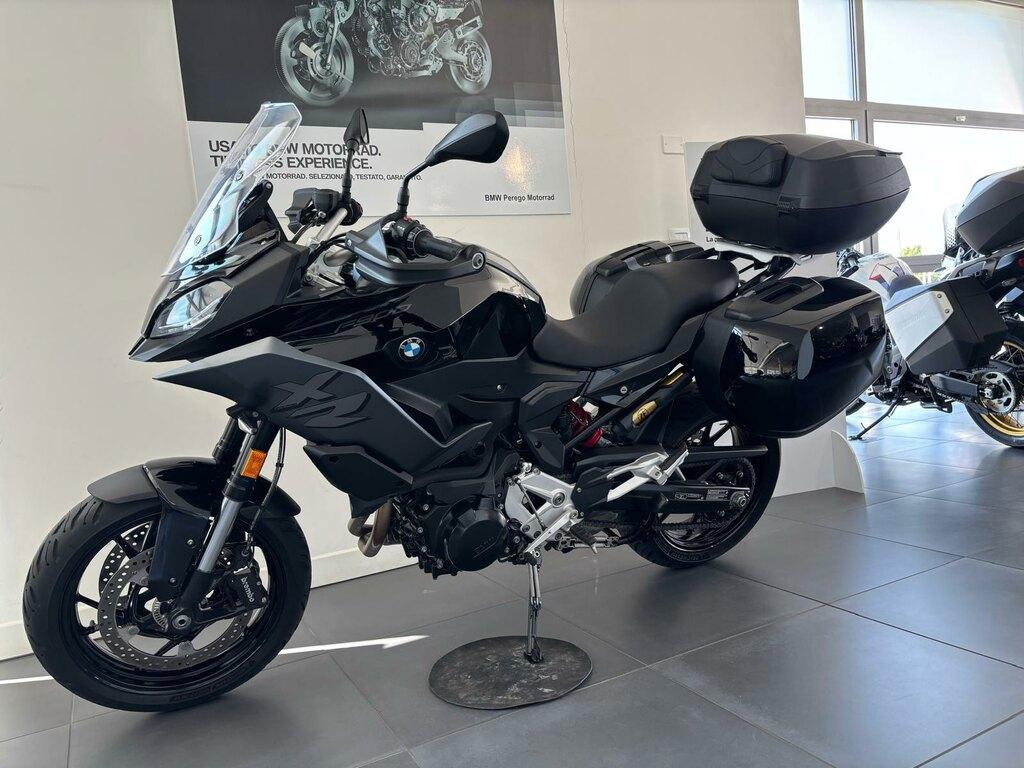 F 900 XR