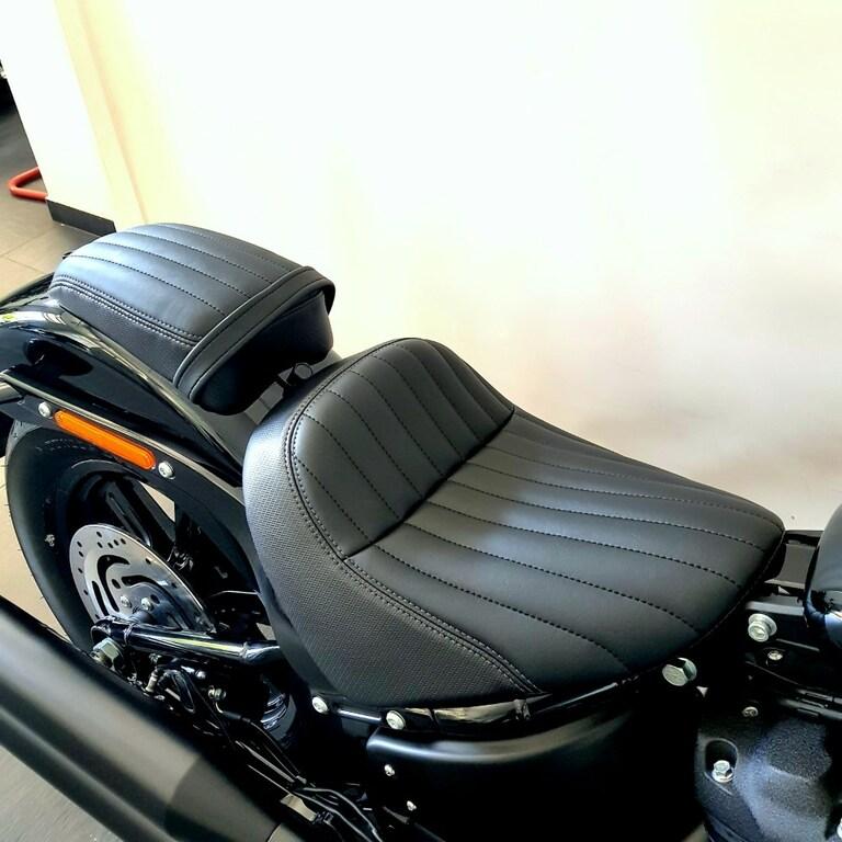 STREET BOB 114 1868