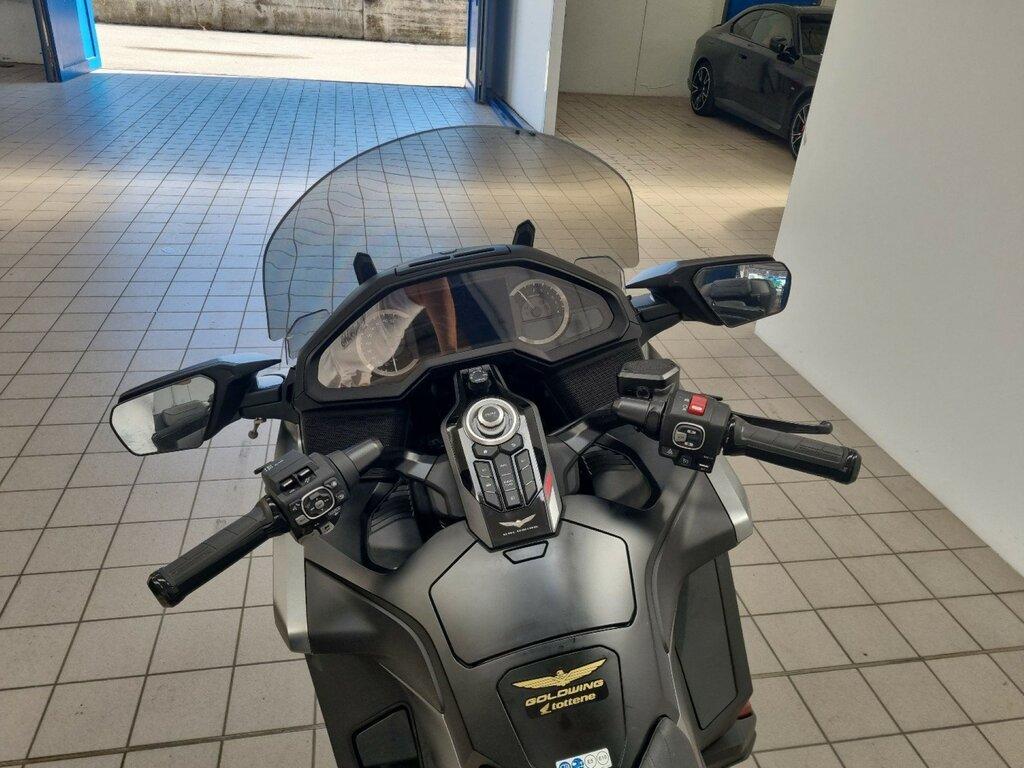 GOLD WING GL 1800