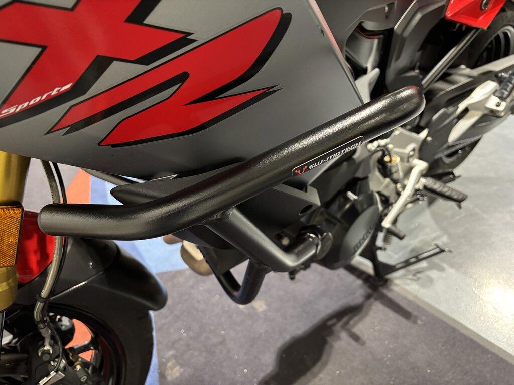 F 900 XR