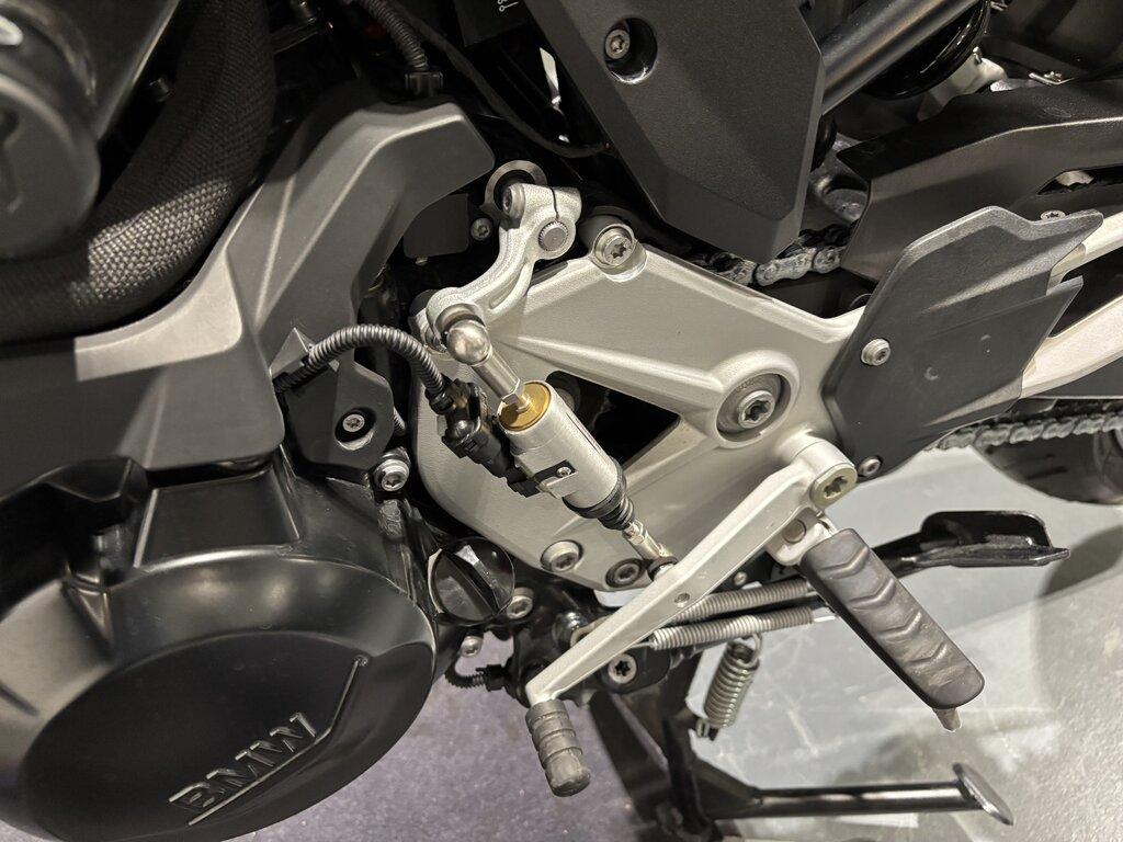 F 900 XR