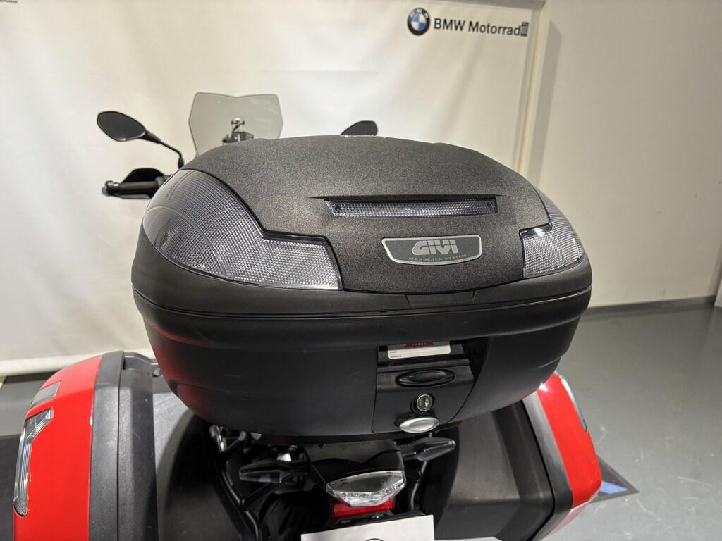 F 900 XR