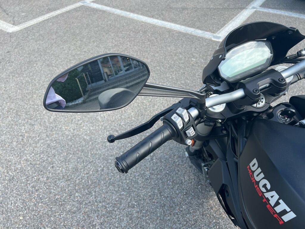 MONSTER 797