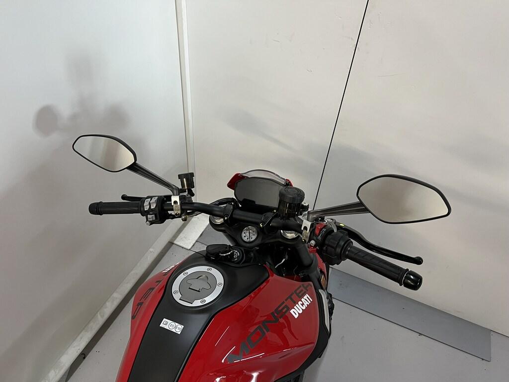 MONSTER 950