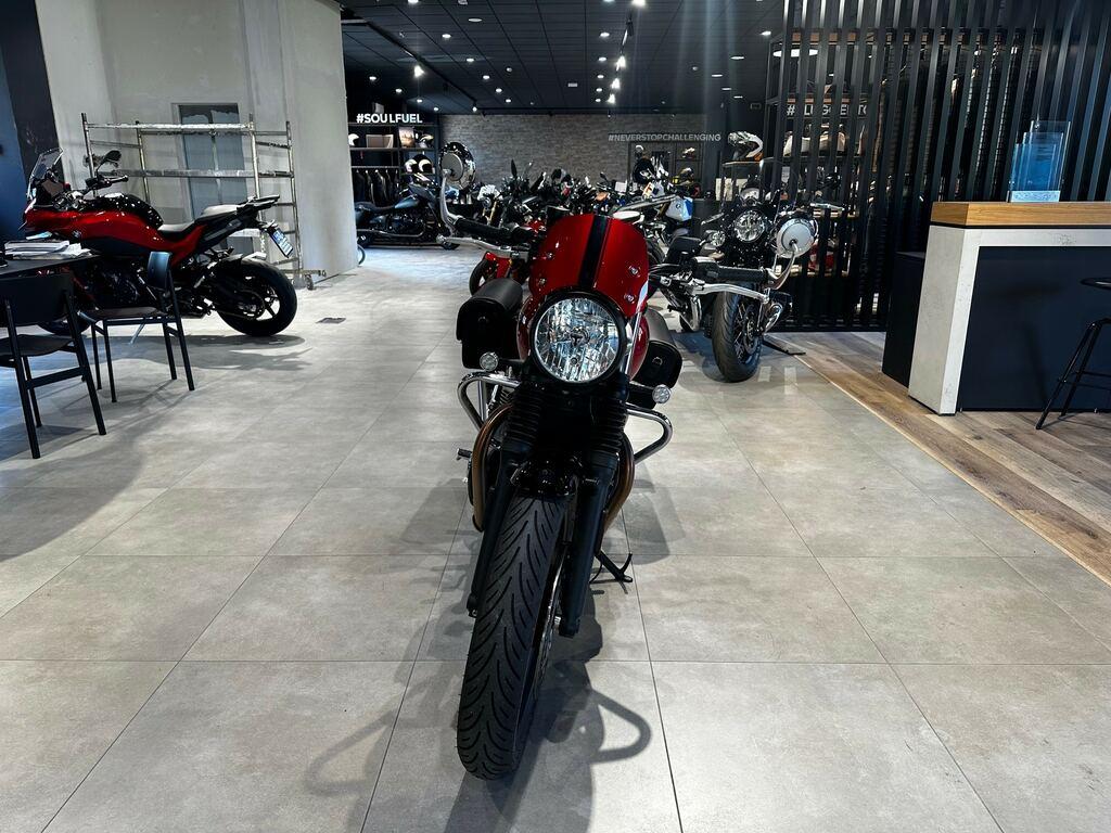 SPEED TWIN 900