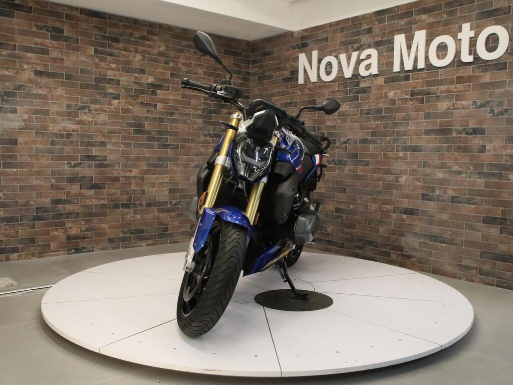 R 1250 R