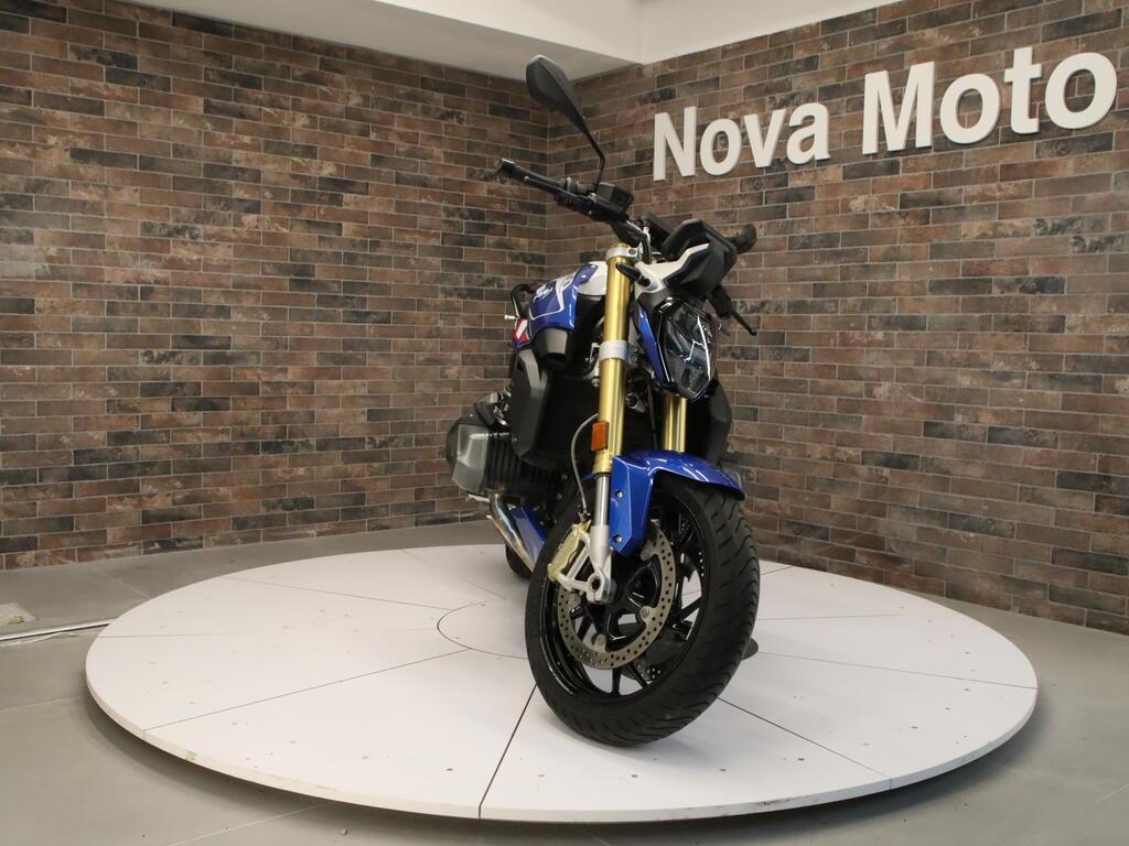 R 1250 R