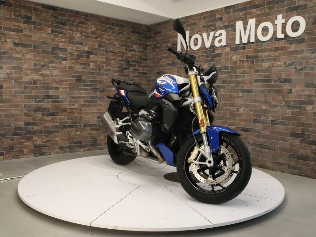 R 1250 R