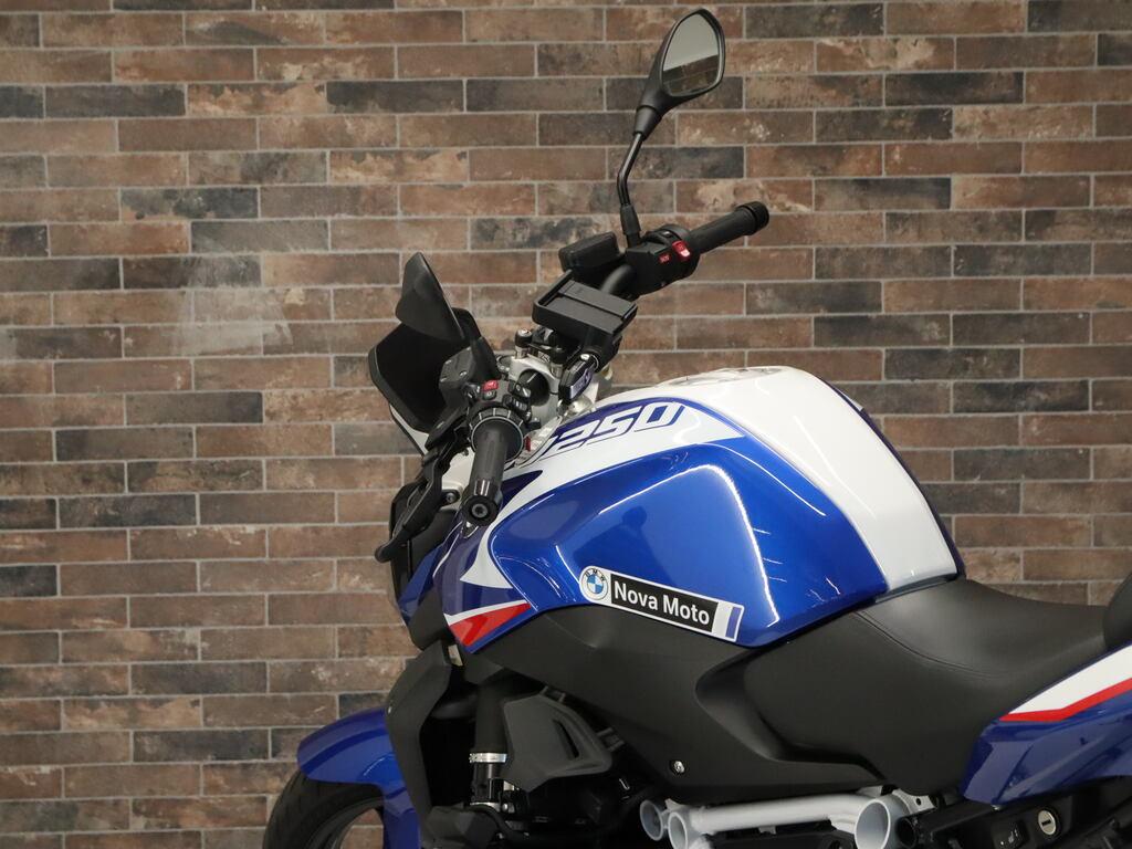 R 1250 R