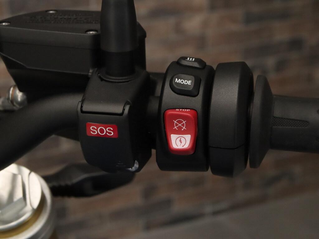 R 1250 R