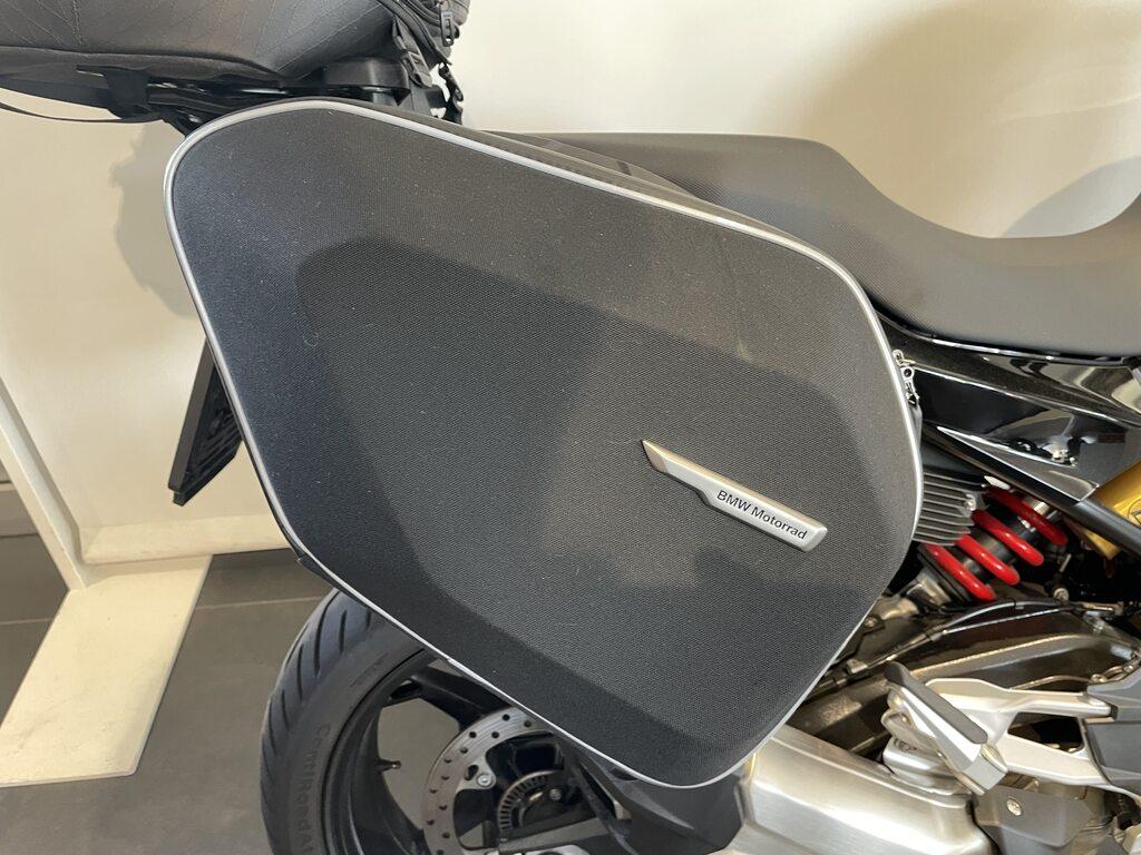 F 900 XR