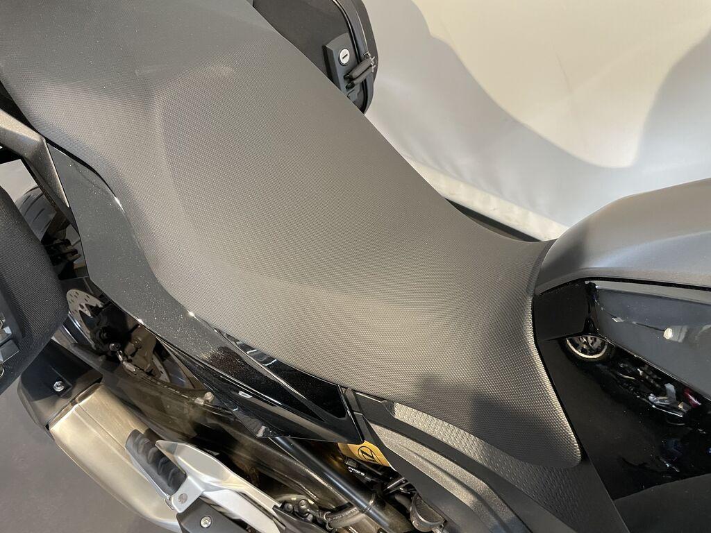 F 900 XR