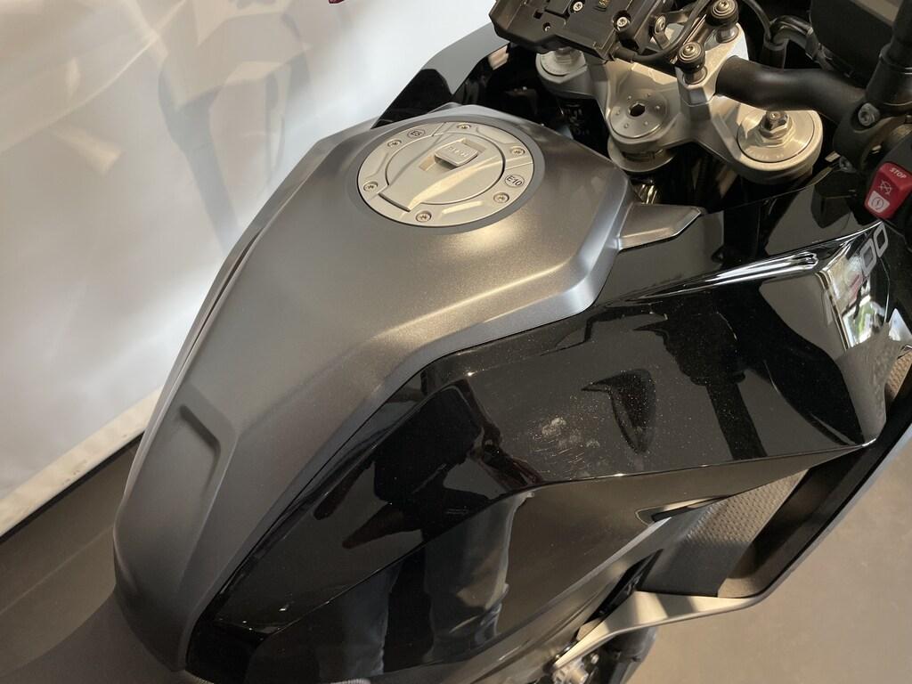 F 900 XR