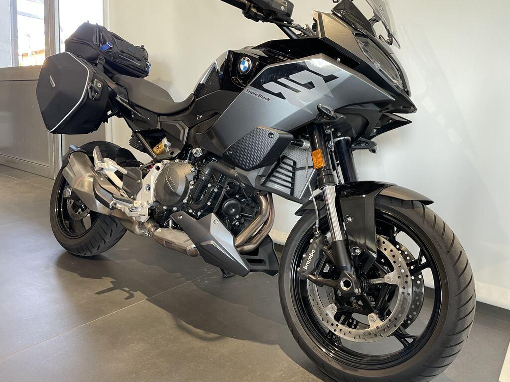 F 900 XR