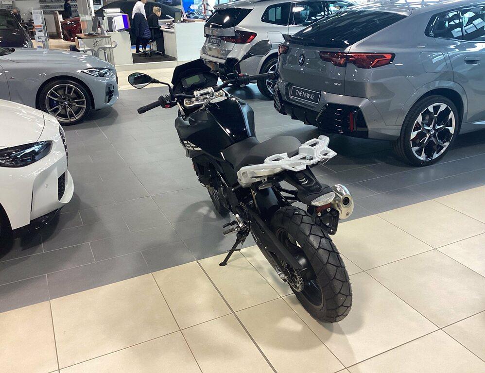 G 310 GS